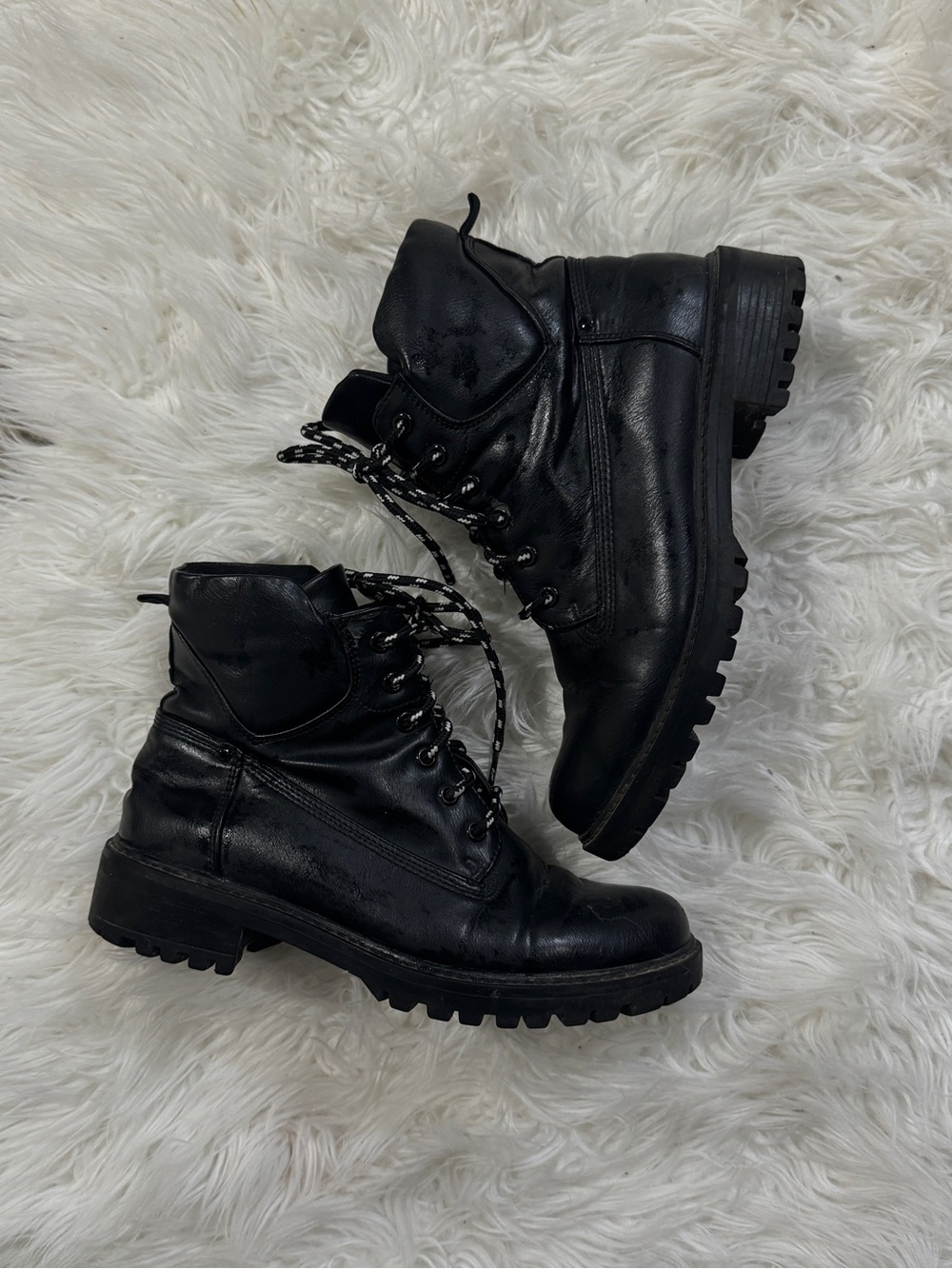 Steve Madden Black Lace-Up Platform Combat Boots